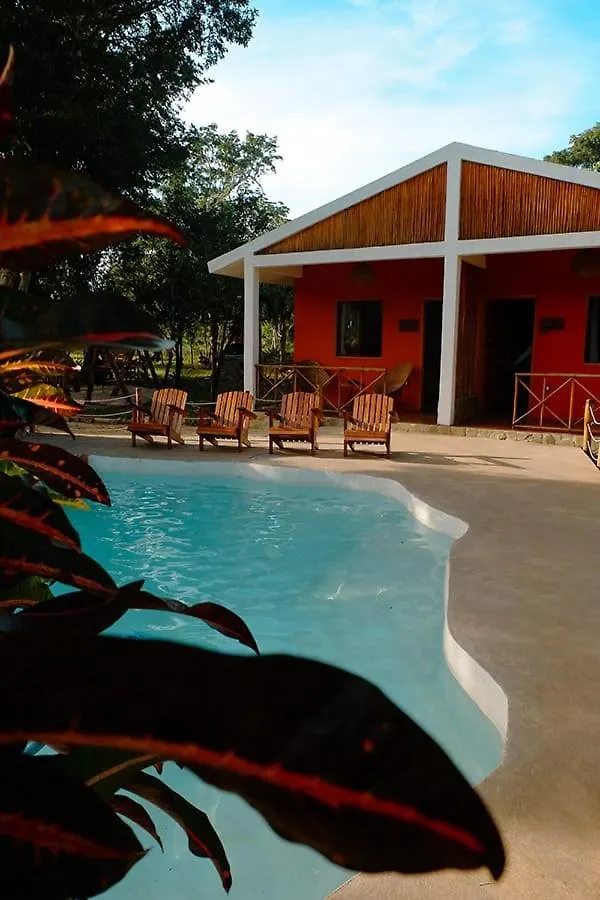 Chechen Chaka Lodge Completo Leona Vicario
