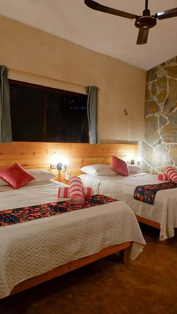 Tatil Evi Chechen Chaka Lodge Completo Leona Vicario